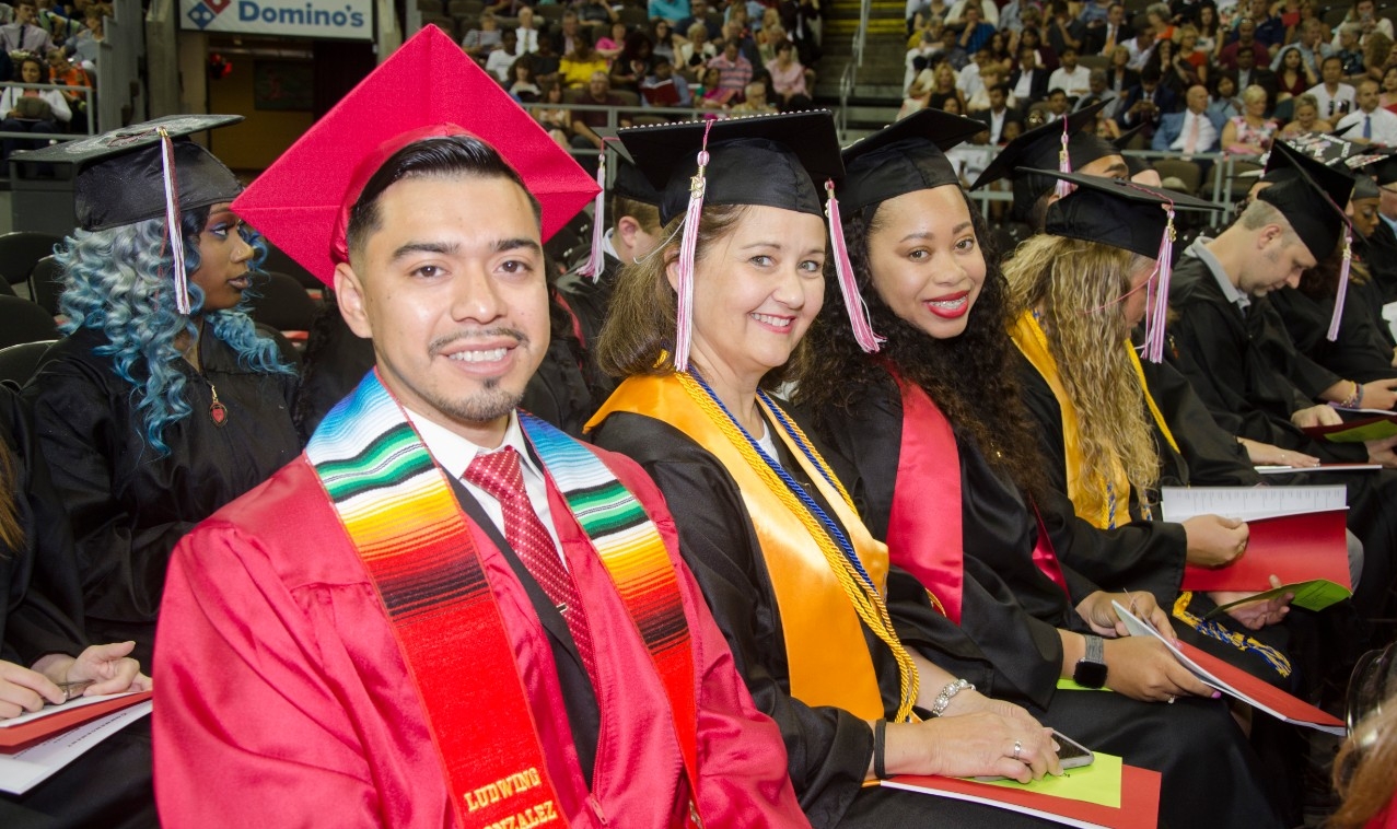 Latinx Student Support & Outreach - UC Blue Ash College | University Of ...