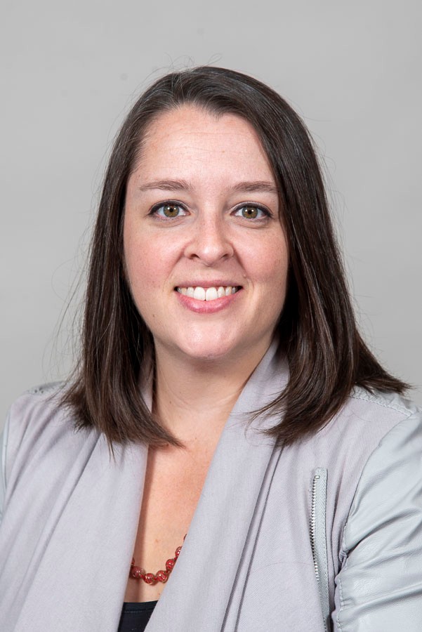 Headshot of Amanda Purnell