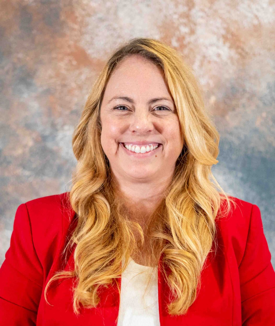 Headshot of Laura Starr