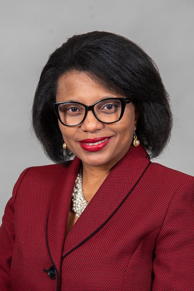 Headshot of Lizzie Ngwenya-Scoburgh, PhD