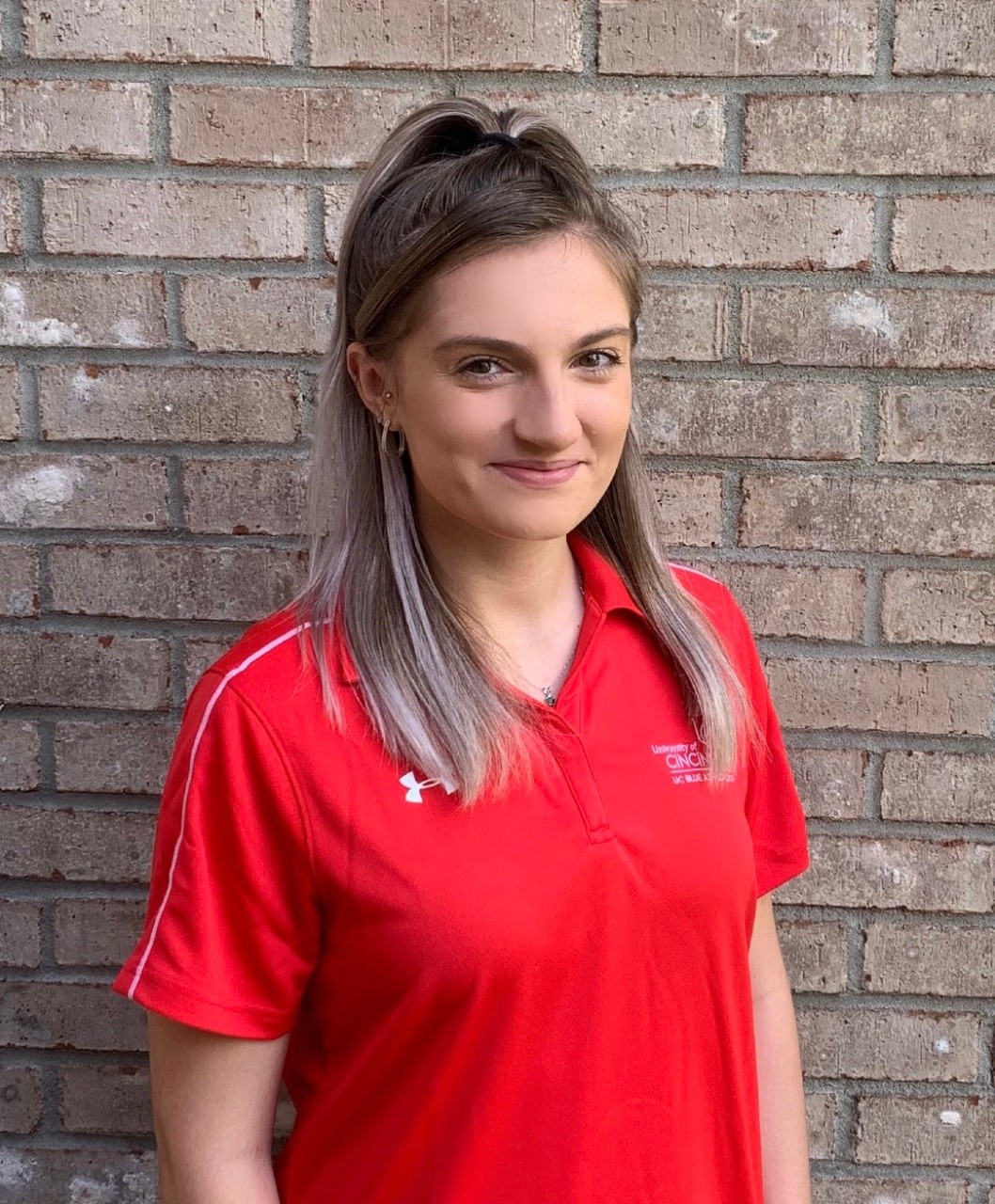 Headshot of Olivia Sayre