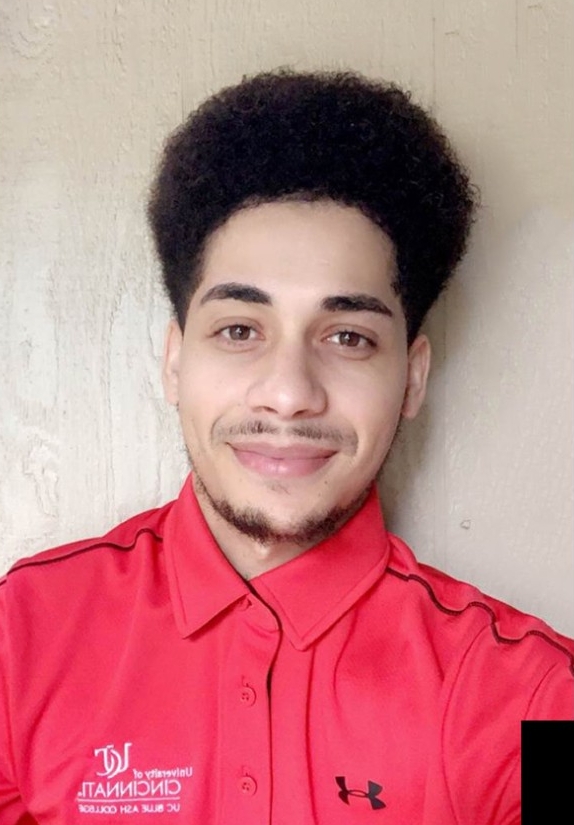 Headshot of Luis De Jesus